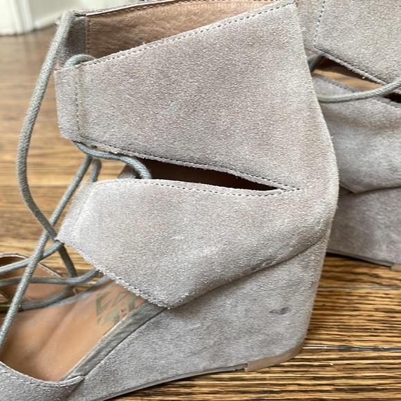 Beige Wedge Heels Lace Up - Picture 5 of 5